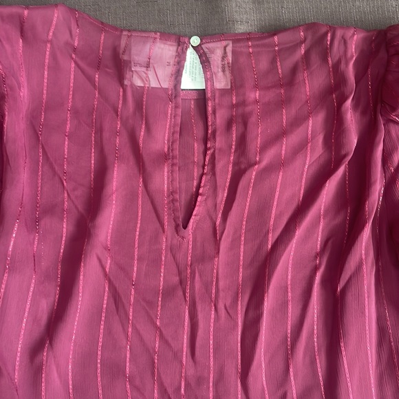 A New Day maroon sheer blouse - Picture 3 of 3